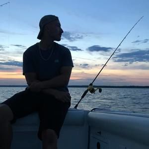 Meet your Posher, Dennis